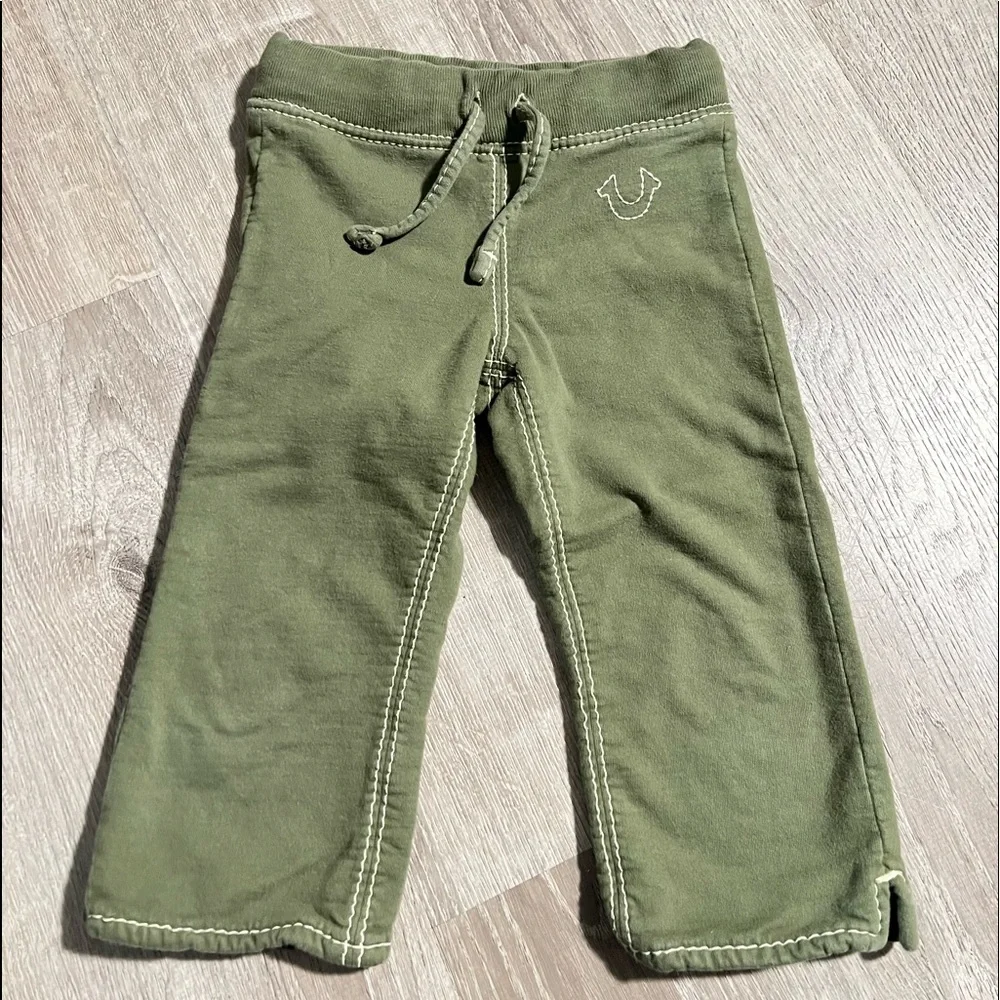 true religion olive green kids caris sweatpants Size 8